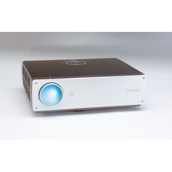  Toshiba TDP-T80, Beamer, 107514, by Toshiba